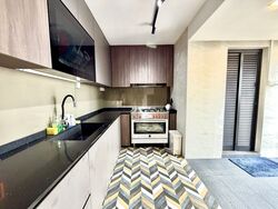 Blk 101 Pasir Ris Street 12 (Pasir Ris), HDB Executive #520078421